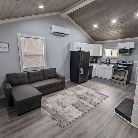 Summerlee Suite - Beautiful Remodeled Farmhouse Oak Hill Екстериор снимка