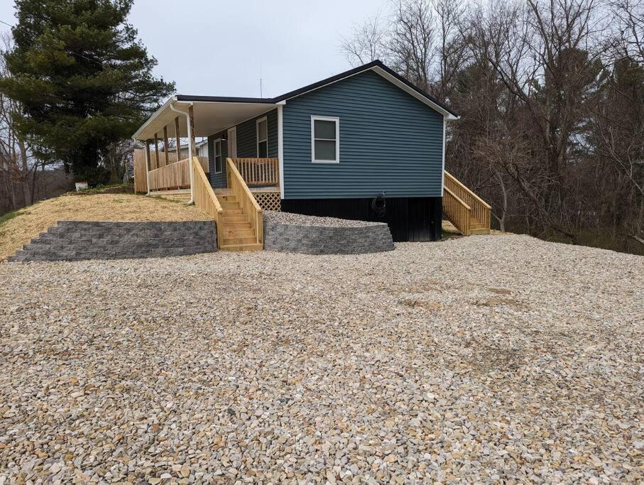 Summerlee Suite - Beautiful Remodeled Farmhouse Oak Hill Екстериор снимка